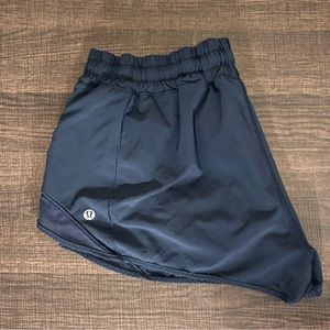 Lululemon Hotty Hot Shorts (NAVY)
